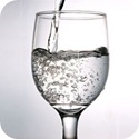 ¿Cuántos vasos de agua tomar al día?